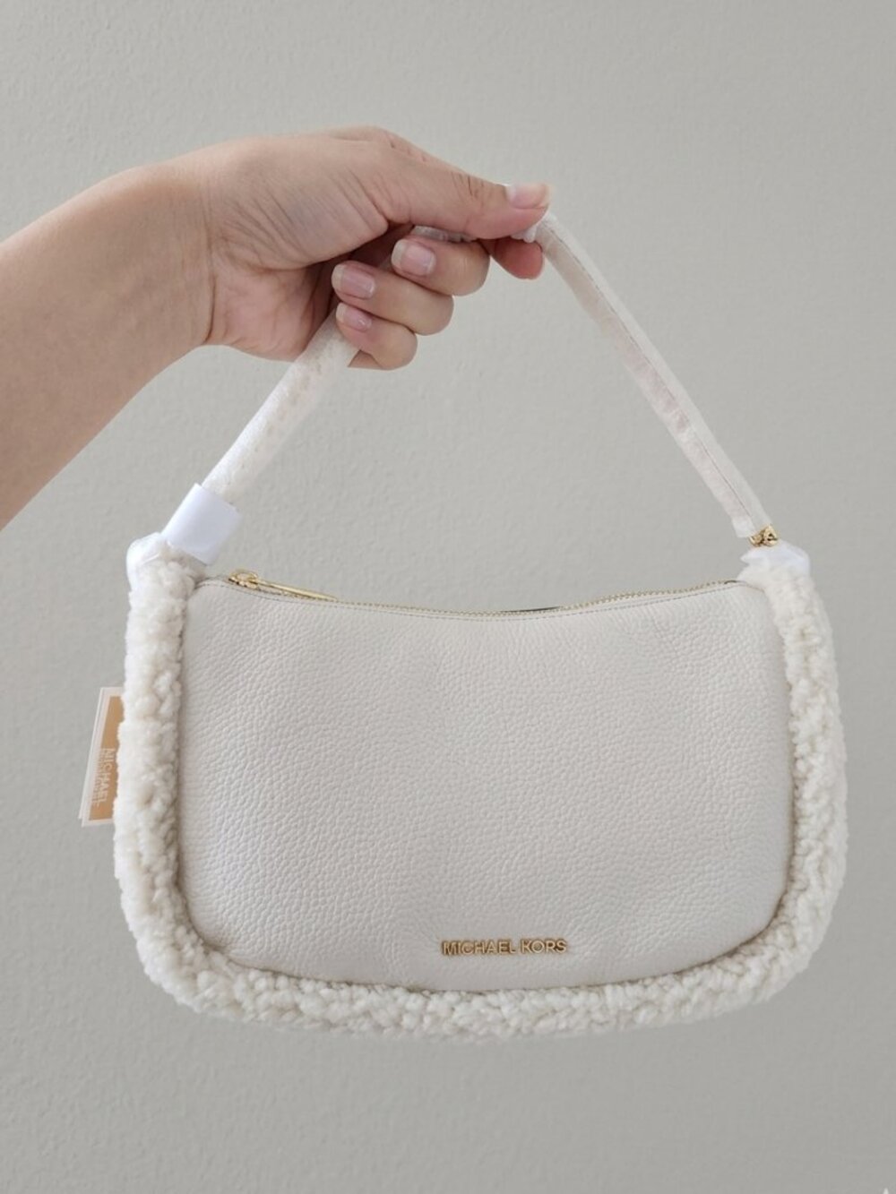 Michael Kors Carmela Leather Crossbody Bag Chain Shearling Faux Fur Pouchette
